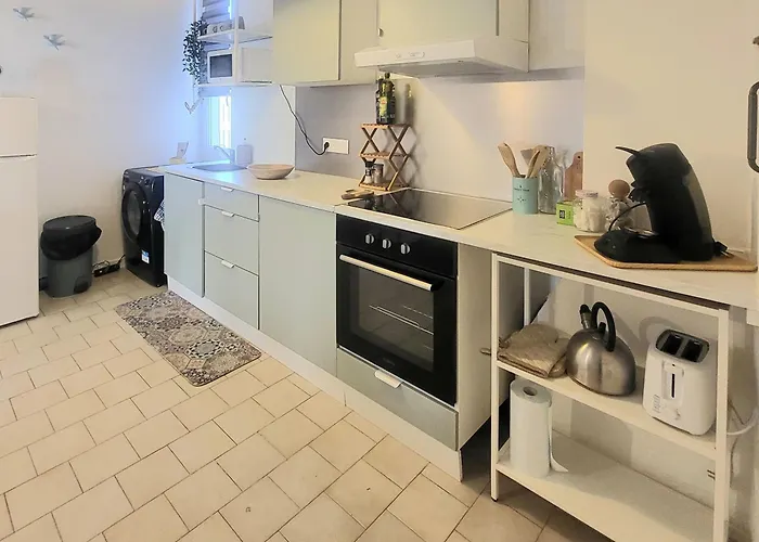 Appartement Avec Son Toit Terrasse, En Plein Coeur De Marseille