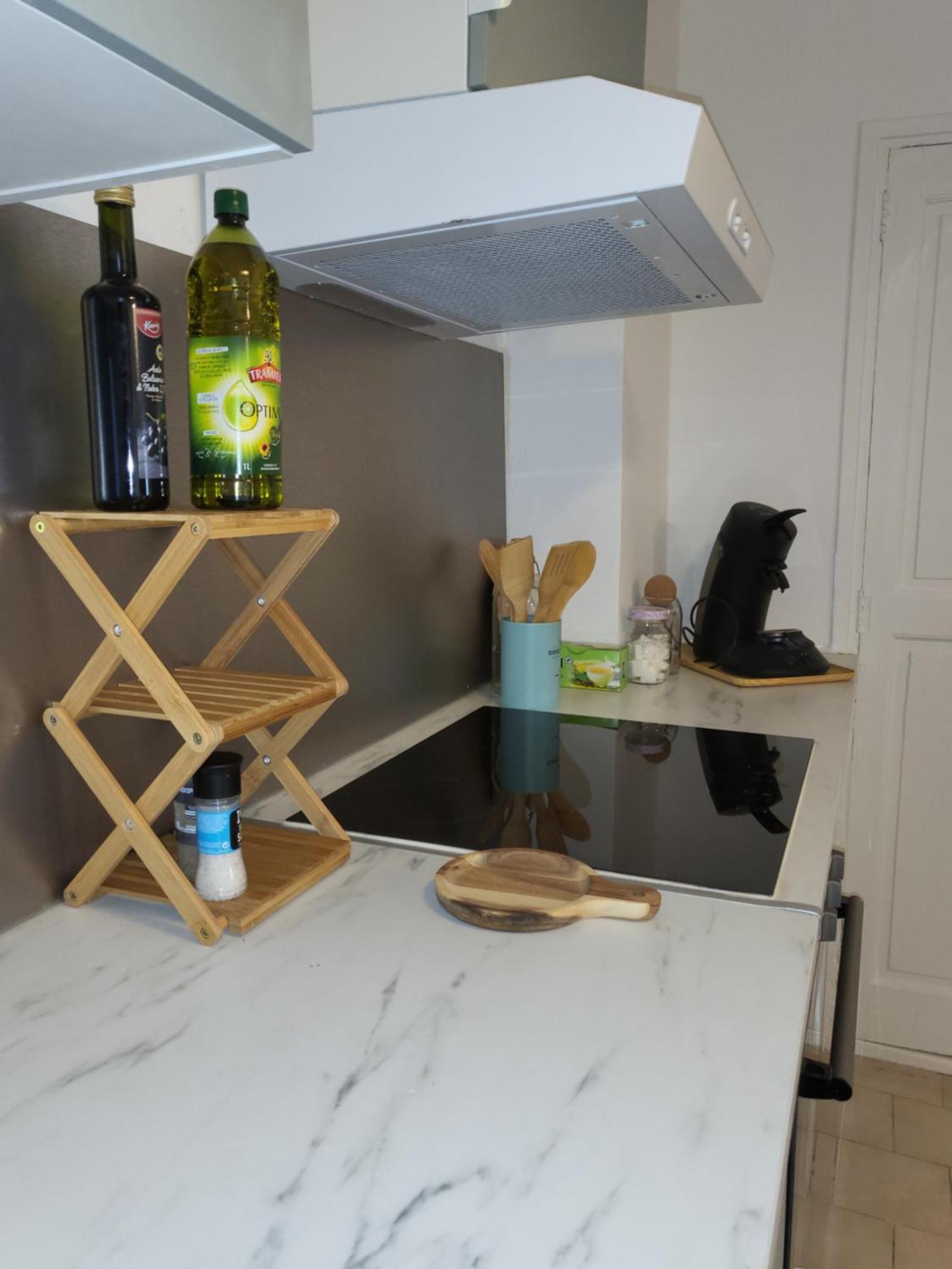 Avec Son Toit Terrasse, En Plein Coeur De Appartement Marseilles